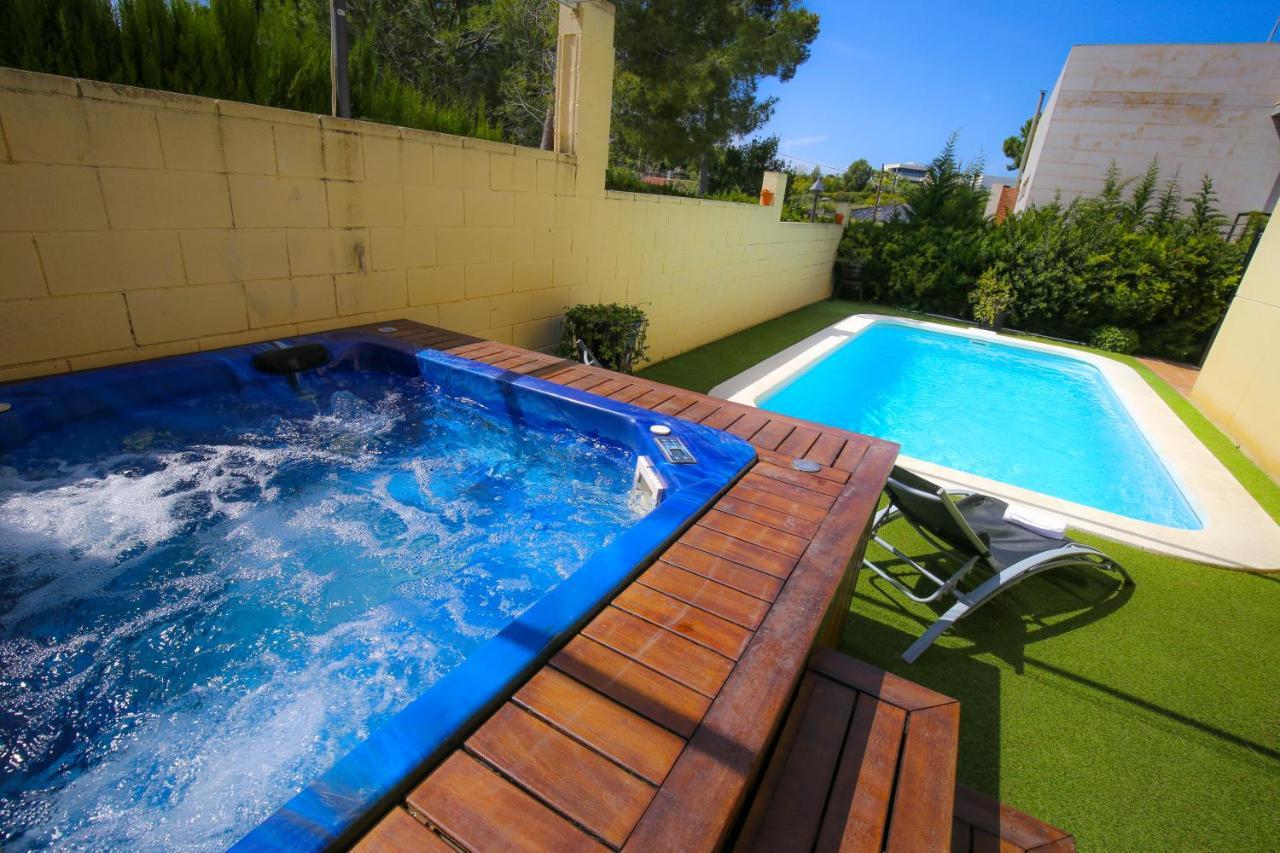 Вілла Pasion Planet Costa Dorada - Only Families Салоу Екстер'єр фото